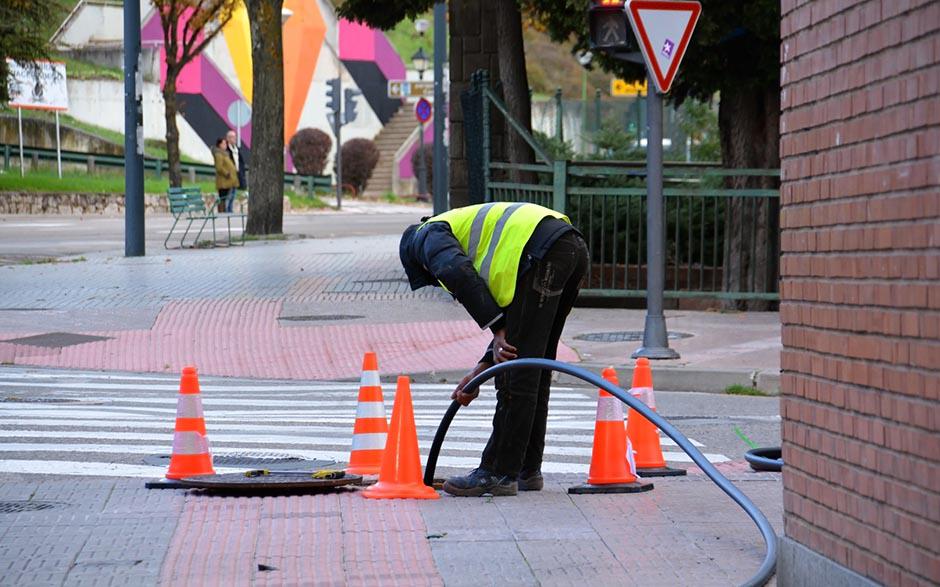 déboucheur puissant canalisation Évry